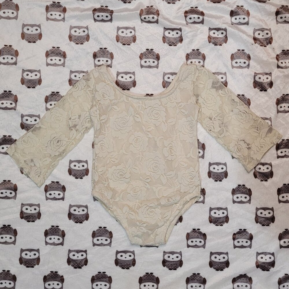 $1 | 12m | Long Sleeved Lace Bodysuit/Onesie